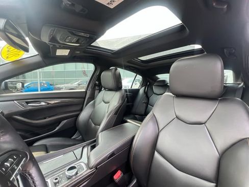 Used 2025 Cadillac CT5 Sport w/ Sun And Sound Package AWD/4WD image 24