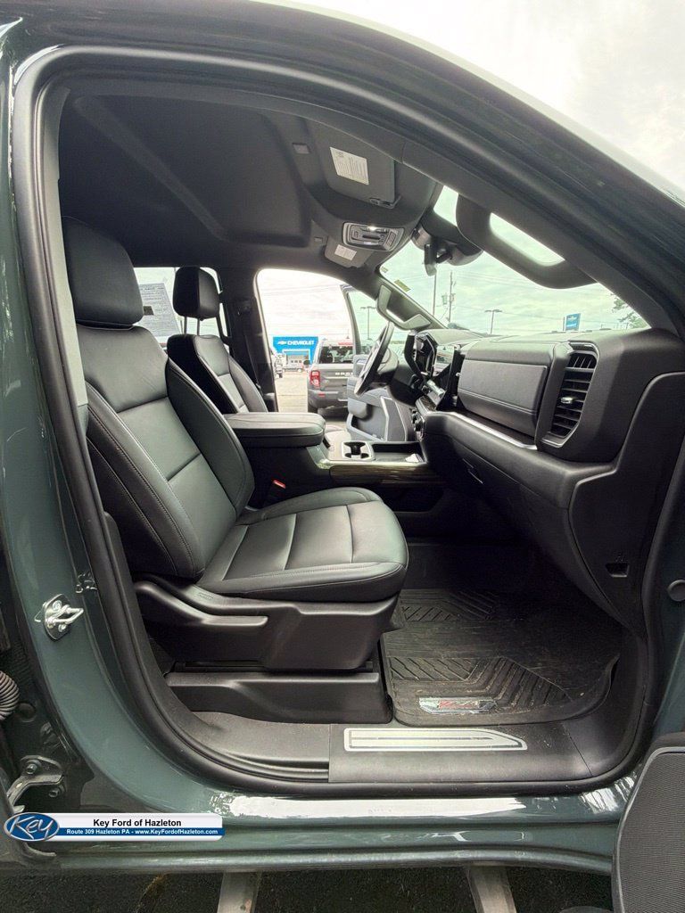 Used 2026 Chevrolet Silverado 3500 LT w/ Trail Boss Package AWD/4WD image 18