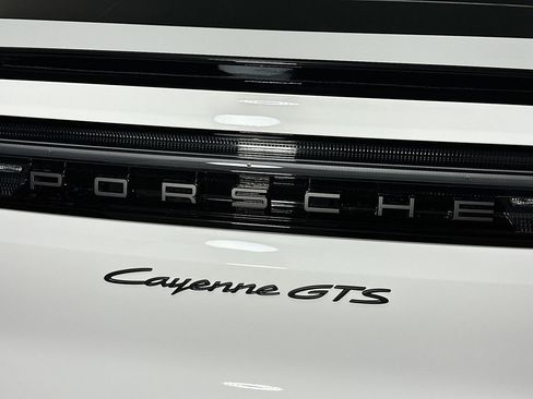 New 2026 Porsche Cayenne GTS image 35