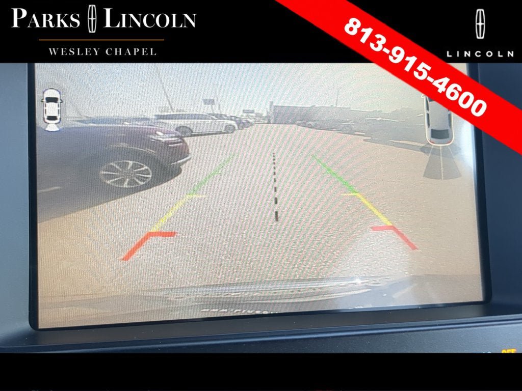 Used 2018 Ford Explorer Limited w/ Ford Safe & Smart Package FWD image 22