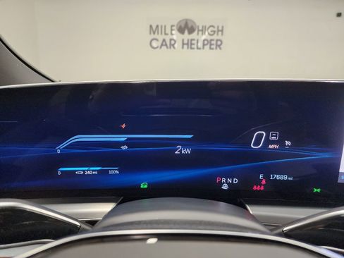 Used 2024 Cadillac Lyriq Sport image 23