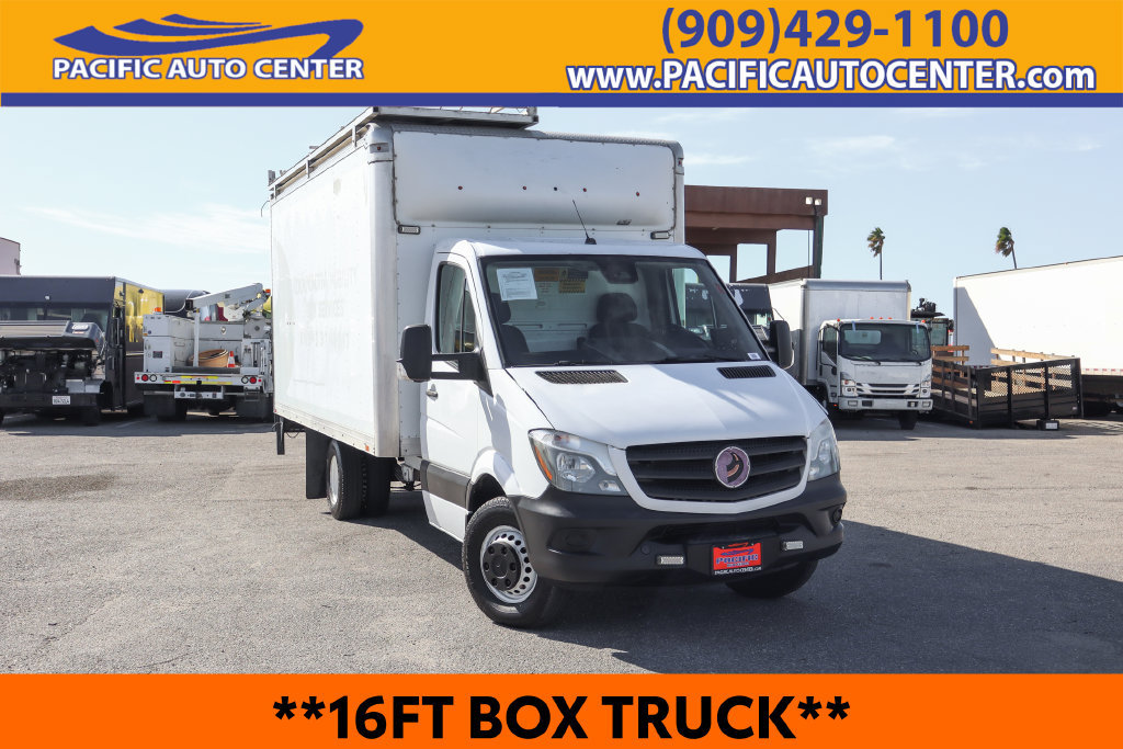 Used 2017 Mercedes-Benz Sprinter 3500 image 1