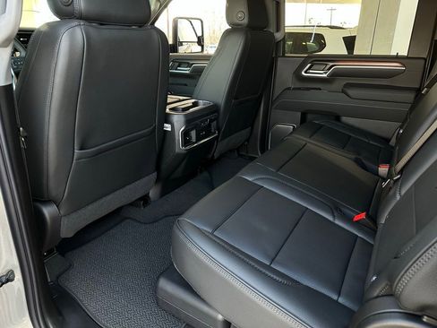 New 2026 GMC Sierra 2500 Denali w/ Denali Reserve Package image 14