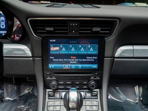 Used 2018 Porsche 911 Carrera 4S image 43