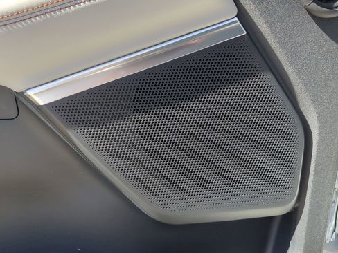 New 2025 Ford Expedition Active image 53