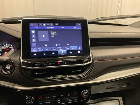 Used 2024 Jeep Compass Trailhawk image 21