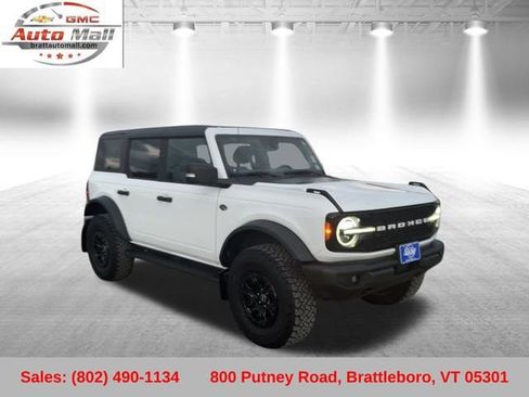 Used 2022 Ford Bronco Wildtrak image 5