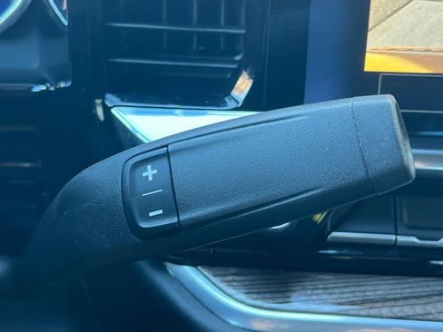 Used 2022 Chevrolet Silverado 1500 LT image 20