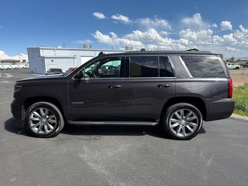 Used 2017 Chevrolet Tahoe LT w/ Luxury Package AWD/4WD image 6