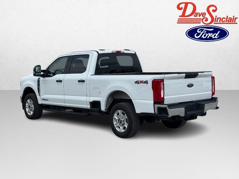 Used 2025 Ford F250 XLT AWD/4WD image 9