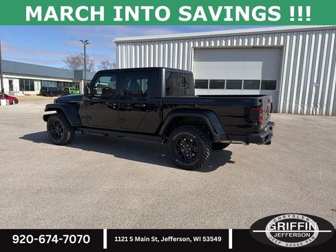 New 2026 Jeep Gladiator Willys image 13