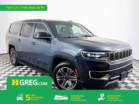 Used 2023 Jeep Wagoneer L Series II RWD image 1