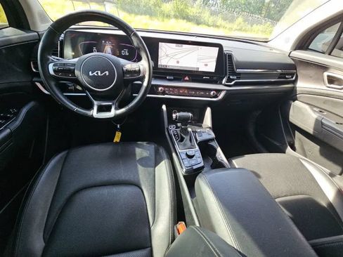 Used 2024 Kia Sportage EX FWD image 6