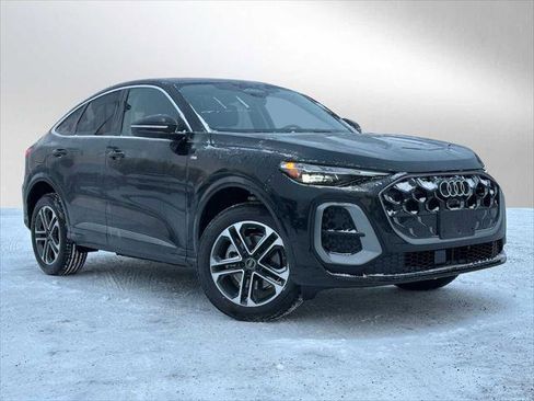 New 2025 Audi Q5 Premium image 1