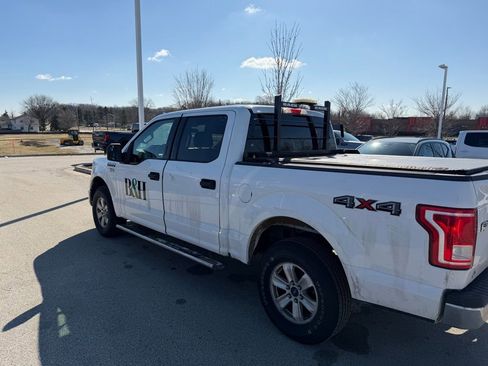 Used 2015 Ford F150 XLT AWD/4WD image 4