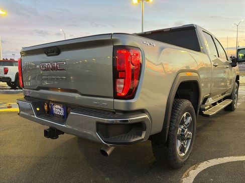 New 2025 GMC Sierra 2500 SLE w/ SLE Convenience Package image 8