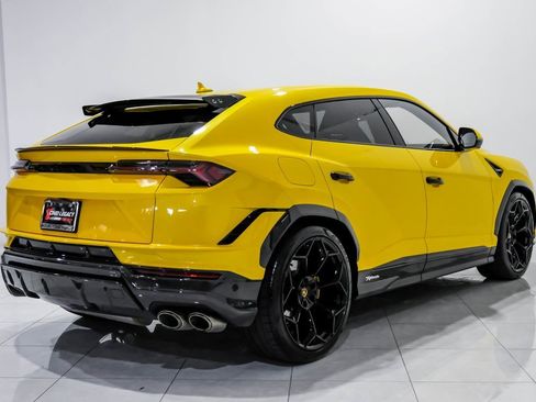 Used 2024 Lamborghini Urus Performante image 4