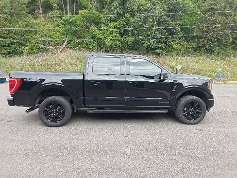 Used 2022 Ford F150 XLT w/ Equipment Group 302A High AWD/4WD image 2