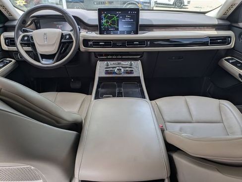 Used 2023 Lincoln Aviator Reserve w/ Equipment Group 201A image 26