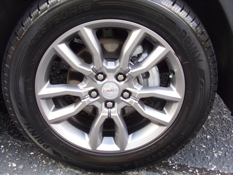 Used 2024 GMC Terrain SLT AWD/4WD image 44