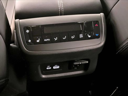 New 2025 Nissan Pathfinder Platinum w/ Lighting Package (N93) AWD/4WD image 20