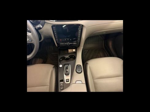 Used 2024 INFINITI QX50 Luxe FWD image 16