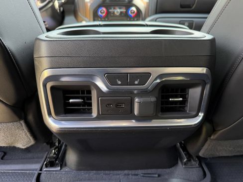 Used 2021 Chevrolet Silverado 1500 High Country w/ Technology Package AWD/4WD image 29