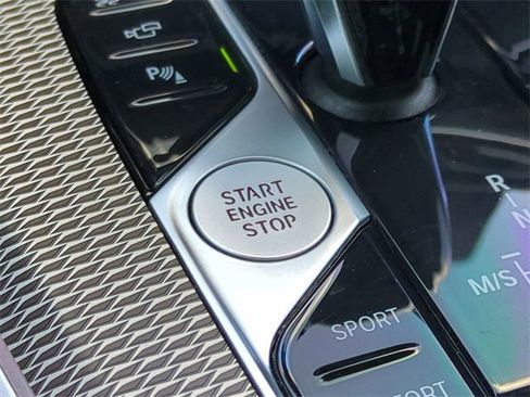 Used 2021 BMW X5 xDrive40i w/ M Sport Package image 35