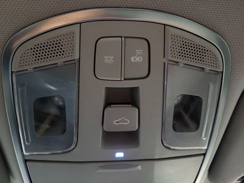 Used 2017 Hyundai Sonata Sport w/ Value Edition Package 02 image 23