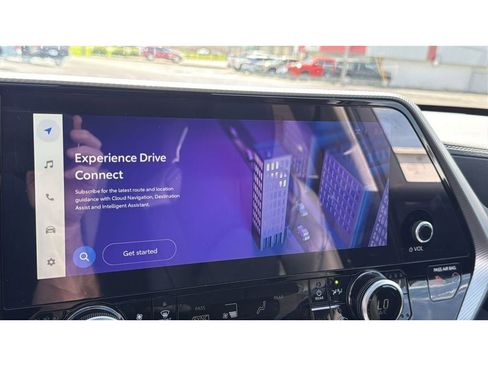 New 2026 Toyota Highlander Platinum AWD/4WD image 18