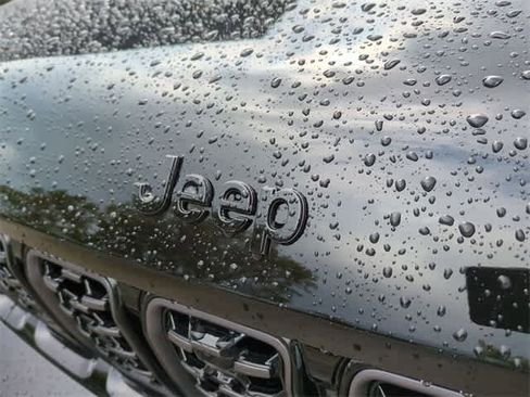 New 2025 Jeep Grand Cherokee Summit w/ Obsidian Package image 12