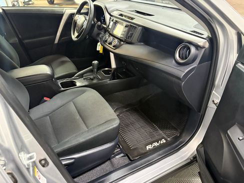 Used 2018 Toyota RAV4 LE w/ All Weather Liner Package AWD/4WD image 10