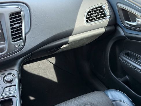 Used 2015 Chrysler 200 S w/ Comfort Group AWD/4WD image 16