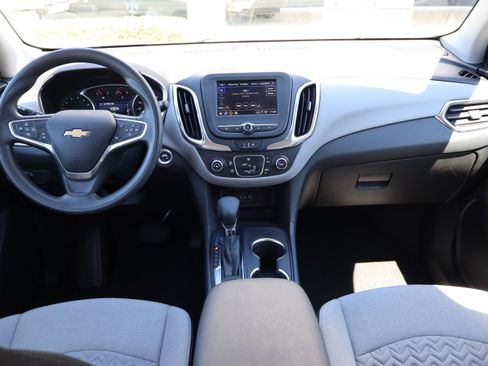 Used 2022 Chevrolet Equinox LT FWD image 14