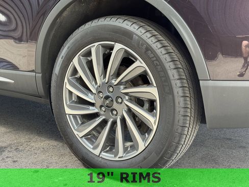 Used 2023 Lincoln Corsair Reserve w/ Equipment Group 201A image 25