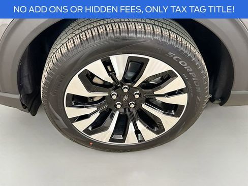 New 2026 Ford Explorer Platinum image 34