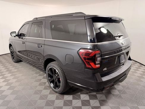 Used 2022 Ford Expedition Max Limited image 3