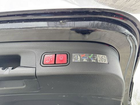 Certified 2026 Mercedes-Benz GLE 350 4MATIC image 21