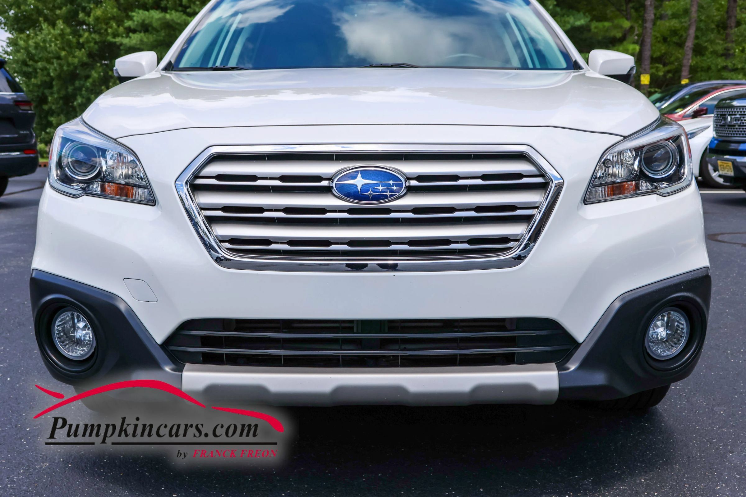 Used 2017 Subaru Outback 2.5i Limited AWD/4WD image 8
