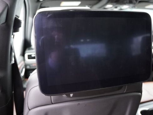 Certified 2024 GMC Yukon Denali Ultimate image 22