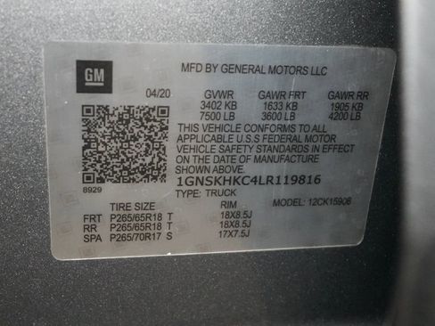 Used 2020 Chevrolet Suburban LT image 48