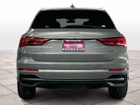 Used 2023 Audi Q3 2.0T Premium w/ Convenience Package image 7