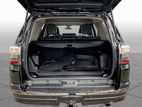Used 2019 Toyota 4Runner Limited AWD/4WD image 36