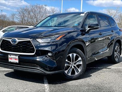 Used 2023 Toyota Highlander XLE