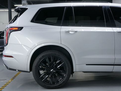 Used 2020 Cadillac XT6 Sport image 40