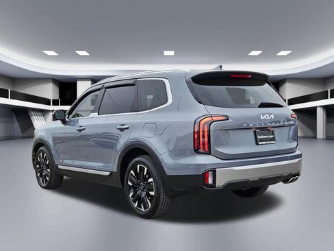 Used 2025 Kia Telluride SX image 4