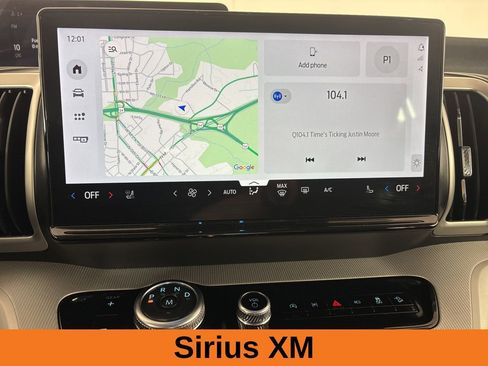 Used 2025 Ford Expedition Active image 13