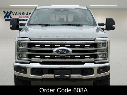 Used 2025 Ford F250 Lariat w/ Lariat Ultimate Package AWD/4WD image 3