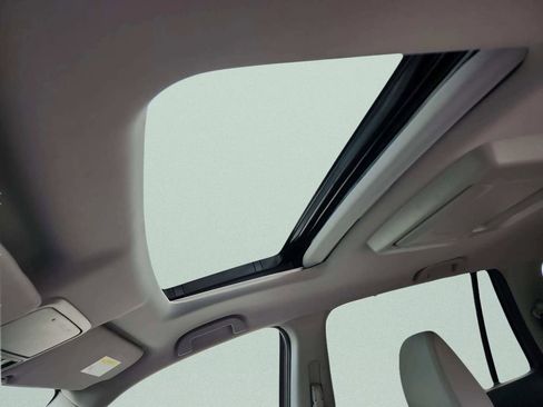 Used 2020 Honda Pilot Touring image 26