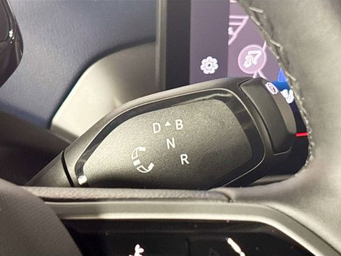 New 2025 Volkswagen ID.4 Pro S Plus image 18